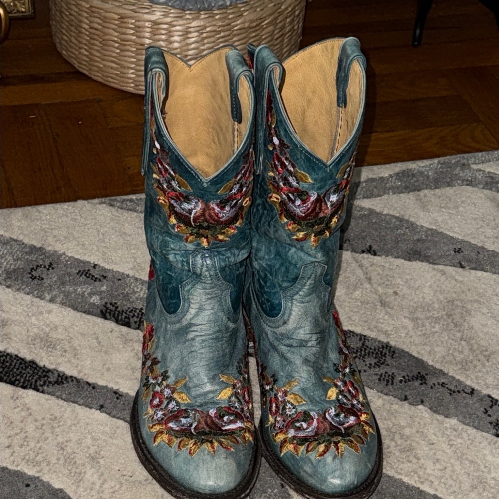Old Gringo by Ana Sui Blue Embroidered Heeled Boots